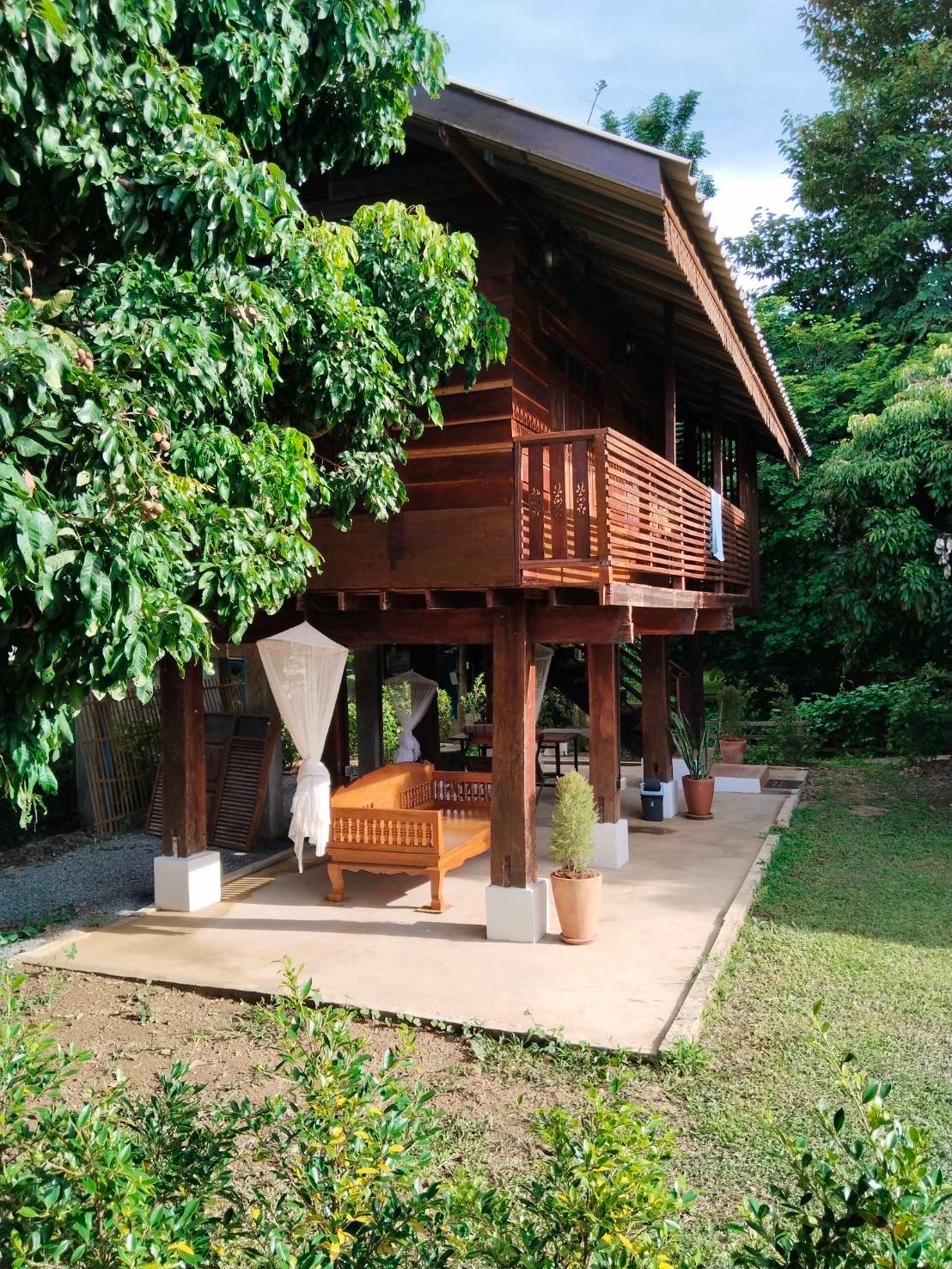 Present day Baanrainaifun with full restaurant and homestay services